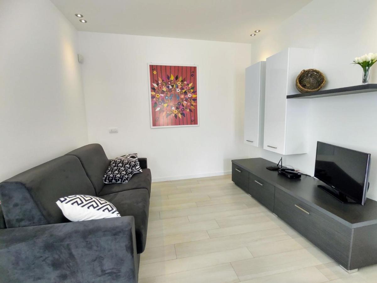 Apartment Titti - Gla133 By Interhome جيرا لاريو المظهر الخارجي الصورة