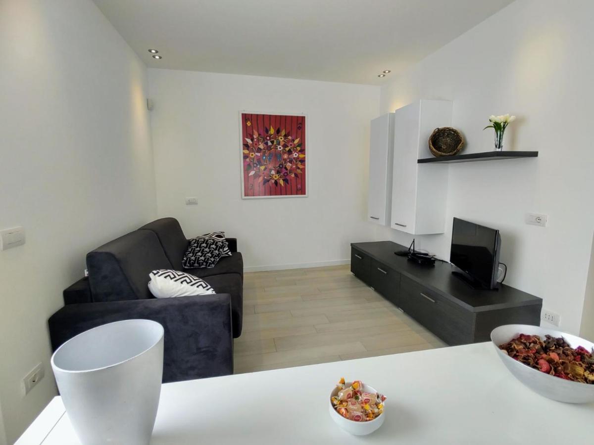 Apartment Titti - Gla133 By Interhome جيرا لاريو المظهر الخارجي الصورة